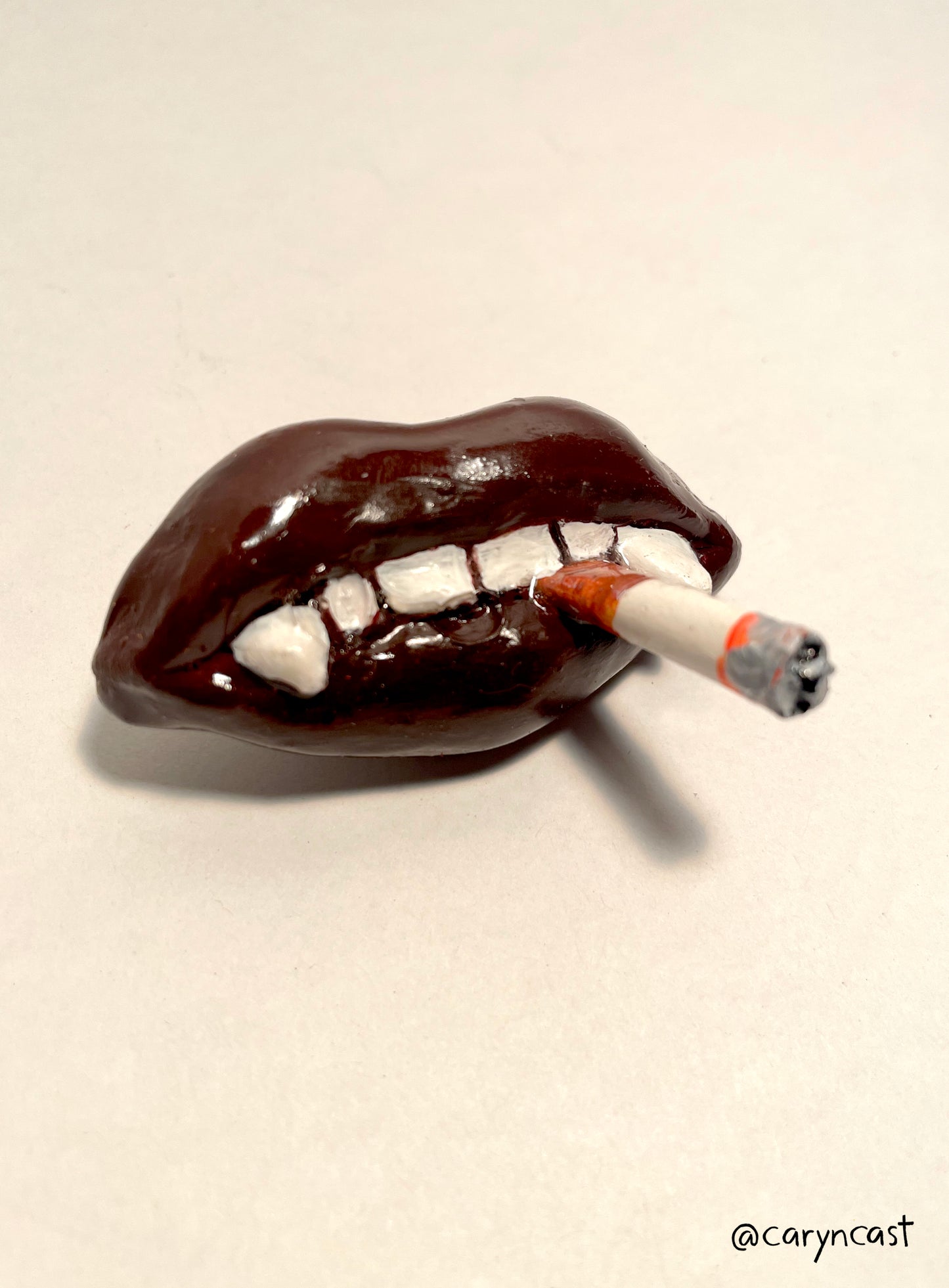 Dorothy Fangs Magnet