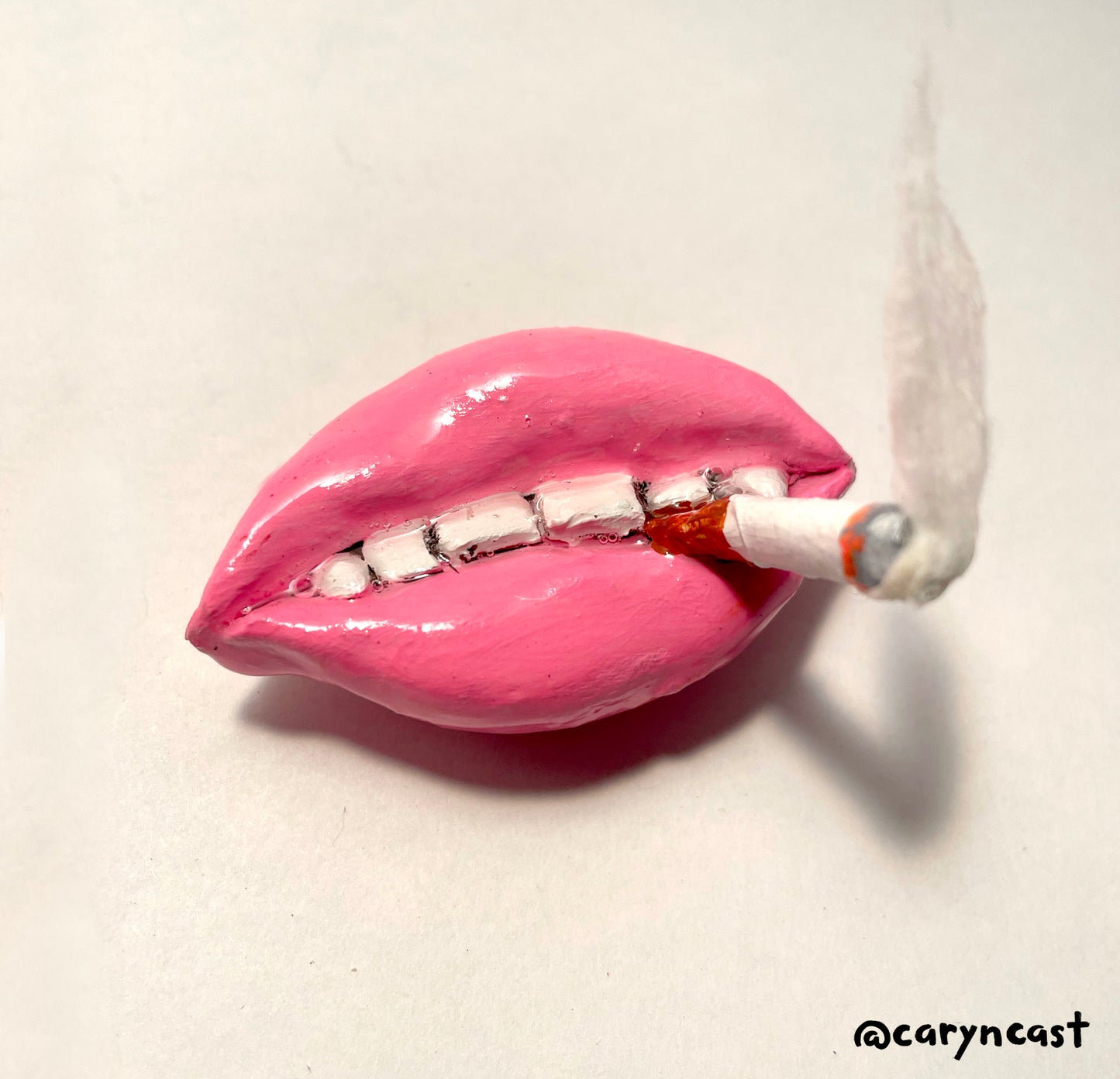 Miss Pinky Smoking Lips Magnet